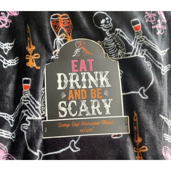 Eat Drink and Be Scary Halloween Skeleton Throw Blanket 60x70 Black Cozy Soft - Picture 4 of 4